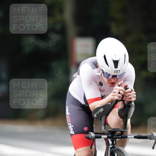 14.09.2025 - Stadtparktriathlon Michael Burmester http://msf.ph/oto/8908929 14.09.2025 09:51:18 Radfahren 597 meine-sportfotos.de