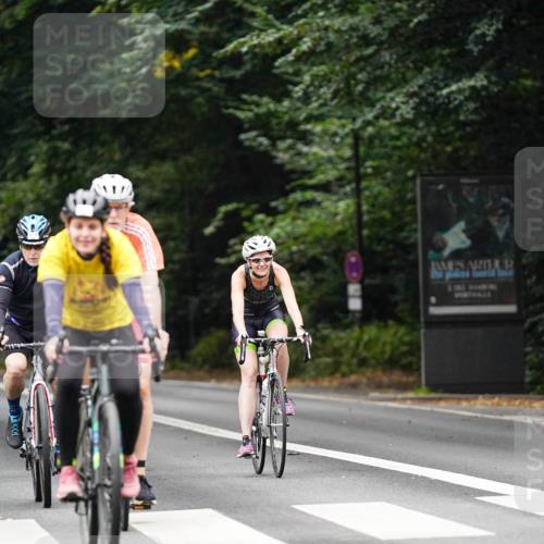 14.09.2025 - Stadtparktriathlon Michael Burmester http://msf.ph/oto/8908974 14.09.2025 09:53:07 Radfahren 485, 577, 606, 609, 616 meine-sportfotos.de