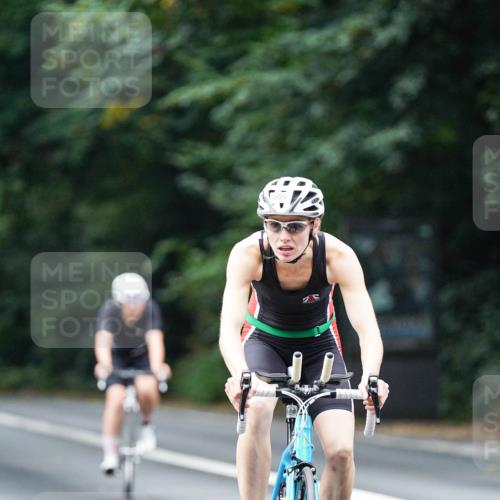 14.09.2025 - Stadtparktriathlon Michael Burmester http://msf.ph/oto/8909004 14.09.2025 09:53:41 Radfahren 500, 523, 524, 529, 585 meine-sportfotos.de