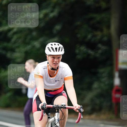 14.09.2025 - Stadtparktriathlon Michael Burmester http://msf.ph/oto/8909009 14.09.2025 09:53:44 Radfahren 500, 523, 524 meine-sportfotos.de