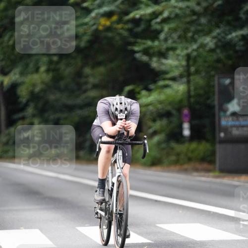 14.09.2025 - Stadtparktriathlon Michael Burmester http://msf.ph/oto/8909024 14.09.2025 09:54:22 Radfahren 575, 660 meine-sportfotos.de