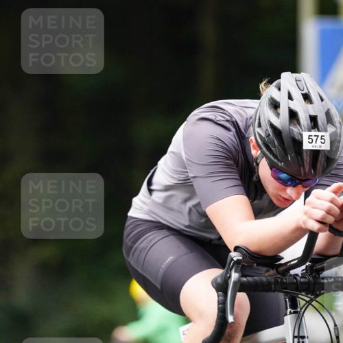14.09.2025 - Stadtparktriathlon Michael Burmester http://msf.ph/oto/8909026 14.09.2025 09:54:23 Radfahren 575, 660 meine-sportfotos.de