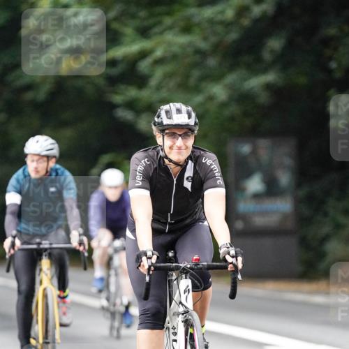 14.09.2025 - Stadtparktriathlon Michael Burmester http://msf.ph/oto/8909069 14.09.2025 09:55:16 Radfahren 458, 509, 532, 534, 536, 571, 573, 578, 592, 602 meine-sportfotos.de