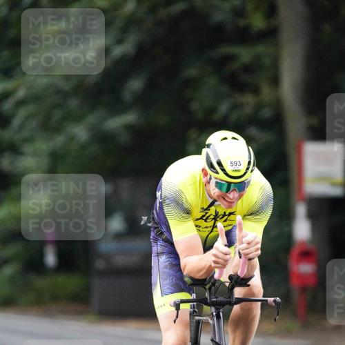 14.09.2025 - Stadtparktriathlon Michael Burmester http://msf.ph/oto/8909109 14.09.2025 09:56:13 Radfahren 521, 531, 593, 615 meine-sportfotos.de