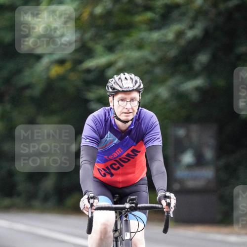 14.09.2025 - Stadtparktriathlon Michael Burmester http://msf.ph/oto/8909116 14.09.2025 09:56:25 Radfahren 527, 566 meine-sportfotos.de