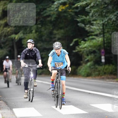 14.09.2025 - Stadtparktriathlon Michael Burmester http://msf.ph/oto/8909120 14.09.2025 09:56:39 Radfahren 517, 535, 553, 619 meine-sportfotos.de