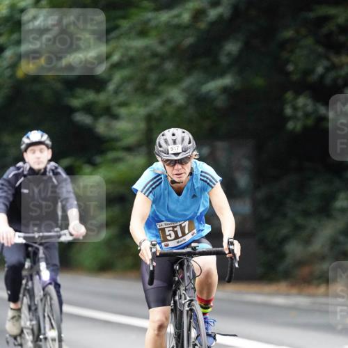 14.09.2025 - Stadtparktriathlon Michael Burmester http://msf.ph/oto/8909121 14.09.2025 09:56:40 Radfahren 440, 517, 535, 553, 619 meine-sportfotos.de