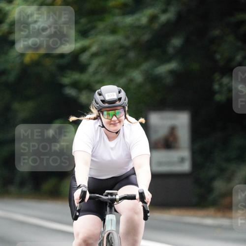 14.09.2025 - Stadtparktriathlon Michael Burmester http://msf.ph/oto/8909126 14.09.2025 09:56:46 Radfahren 440, 517, 535, 553, 619 meine-sportfotos.de