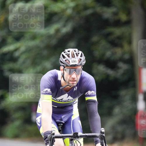 14.09.2025 - Stadtparktriathlon Michael Burmester http://msf.ph/oto/8909167 14.09.2025 09:58:29 Radfahren 590 meine-sportfotos.de