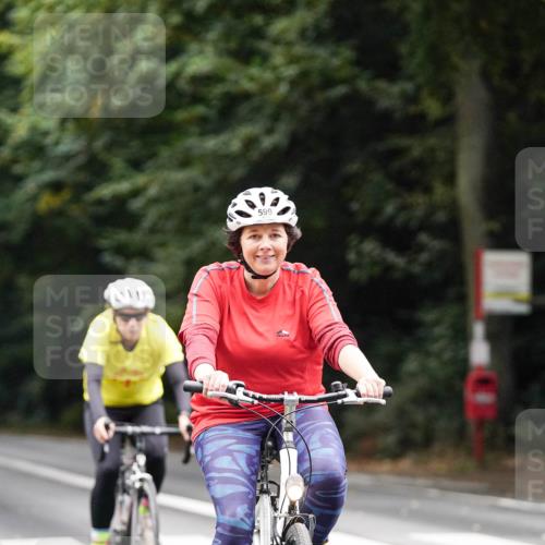 14.09.2025 - Stadtparktriathlon Michael Burmester http://msf.ph/oto/8909175 14.09.2025 09:58:56 Radfahren 537, 549, 599, 604, 617 meine-sportfotos.de