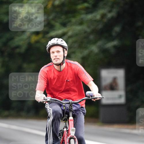 14.09.2025 - Stadtparktriathlon Michael Burmester http://msf.ph/oto/8909193 14.09.2025 09:59:31 Radfahren 518, 558, 580, 584 meine-sportfotos.de