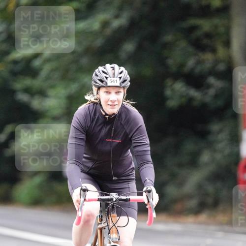 14.09.2025 - Stadtparktriathlon Michael Burmester http://msf.ph/oto/8909200 14.09.2025 09:59:41 Radfahren 518, 541, 568 meine-sportfotos.de