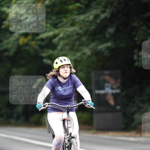 14.09.2025 - Stadtparktriathlon Michael Burmester http://msf.ph/oto/8909202 14.09.2025 09:59:47 Radfahren 541, 568 meine-sportfotos.de