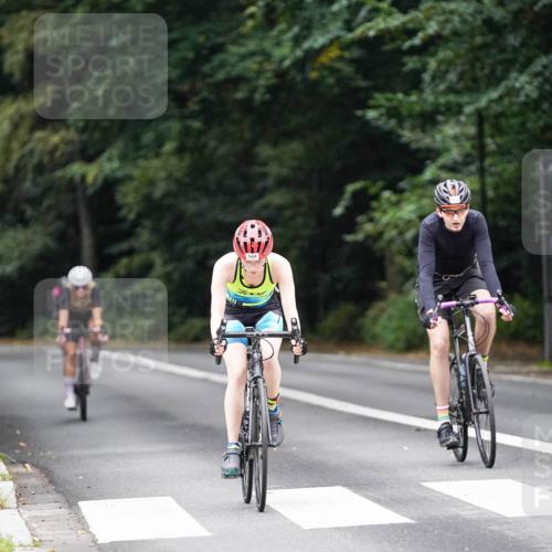 14.09.2025 - Stadtparktriathlon Michael Burmester http://msf.ph/oto/8909263 14.09.2025 10:02:00 Radfahren 544, 595, 660 meine-sportfotos.de