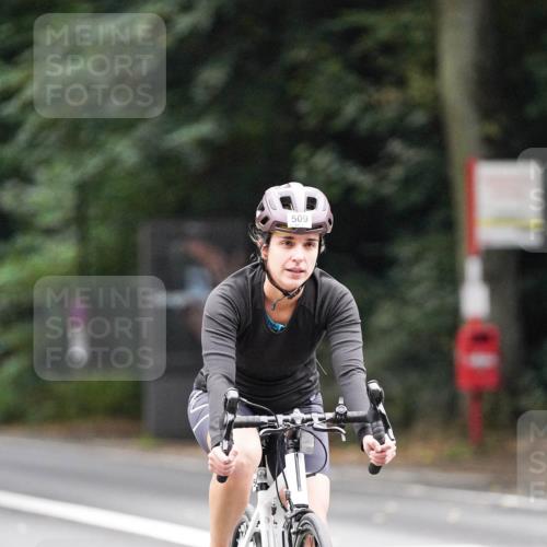 14.09.2025 - Stadtparktriathlon Michael Burmester http://msf.ph/oto/8909335 14.09.2025 10:03:55 Radfahren 509 meine-sportfotos.de