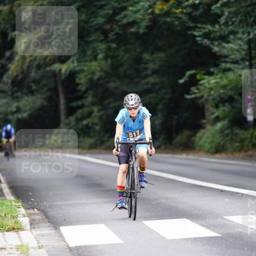 14.09.2025 - Stadtparktriathlon Michael Burmester http://msf.ph/oto/8909384 14.09.2025 10:05:33 Radfahren 517, 547 meine-sportfotos.de