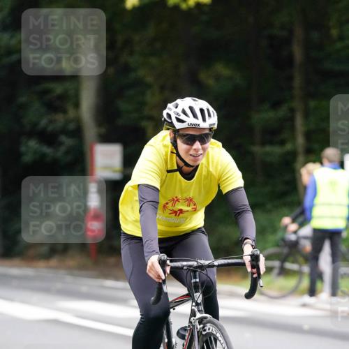 14.09.2025 - Stadtparktriathlon Michael Burmester http://msf.ph/oto/8909419 14.09.2025 10:07:09 Radfahren 513, 584, 604 meine-sportfotos.de