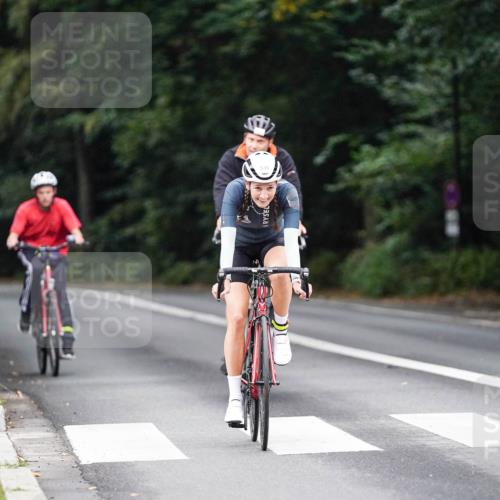 14.09.2025 - Stadtparktriathlon Michael Burmester http://msf.ph/oto/8909587 14.09.2025 10:11:53 Radfahren 515, 539, 549, 558, 592, 611 meine-sportfotos.de