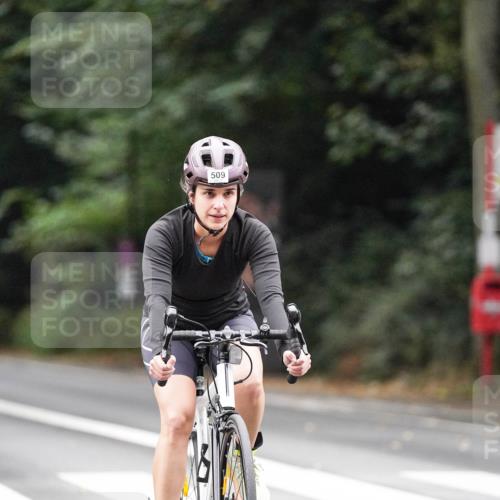14.09.2025 - Stadtparktriathlon Michael Burmester http://msf.ph/oto/8909607 14.09.2025 10:12:46 Radfahren 509, 619 meine-sportfotos.de