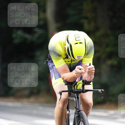 14.09.2025 - Stadtparktriathlon Michael Burmester http://msf.ph/oto/8909688 14.09.2025 10:15:13 Radfahren 567, 593, 597, 604, 605 meine-sportfotos.de