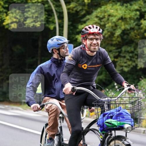 14.09.2025 - Stadtparktriathlon Michael Burmester http://msf.ph/oto/8909742 14.09.2025 10:16:47 Radfahren 535, 585, 588, 594, 614 meine-sportfotos.de