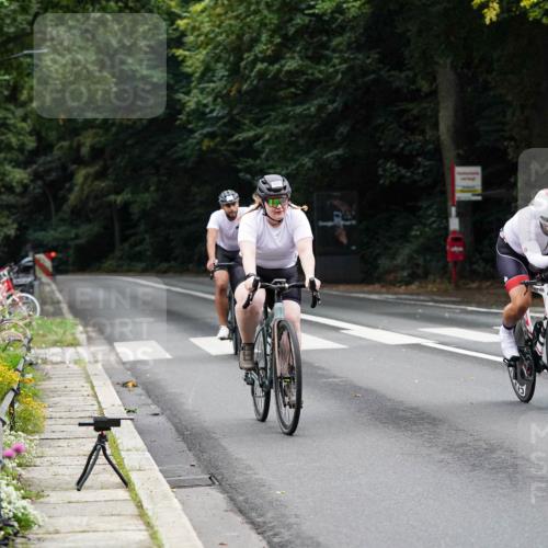 14.09.2025 - Stadtparktriathlon Michael Burmester http://msf.ph/oto/8909745 14.09.2025 10:16:55 Radfahren 535, 576, 594 meine-sportfotos.de