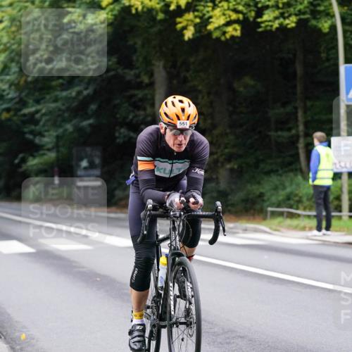 14.09.2025 - Stadtparktriathlon Michael Burmester http://msf.ph/oto/8909749 14.09.2025 10:17:06 Radfahren 525, 551, 630 meine-sportfotos.de