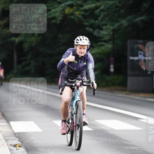 14.09.2025 - Stadtparktriathlon Michael Burmester http://msf.ph/oto/8909796 14.09.2025 10:20:13 Radfahren 539, 565, 592, 599, 611, 632, 661, 677, 687 meine-sportfotos.de
