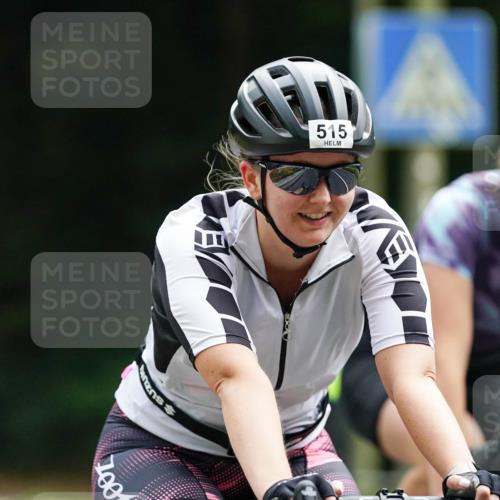 14.09.2025 - Stadtparktriathlon Michael Burmester http://msf.ph/oto/8909837 14.09.2025 10:21:00 Radfahren 515, 533, 596, 619, 637, 694, 720 meine-sportfotos.de