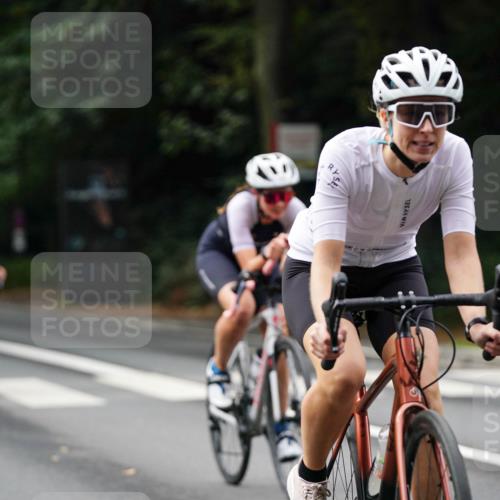 14.09.2025 - Stadtparktriathlon Michael Burmester http://msf.ph/oto/8909938 14.09.2025 10:23:29 Radfahren 517, 555, 573, 587, 607, 608, 618, 624, 626, 642, 647, 706 meine-sportfotos.de
