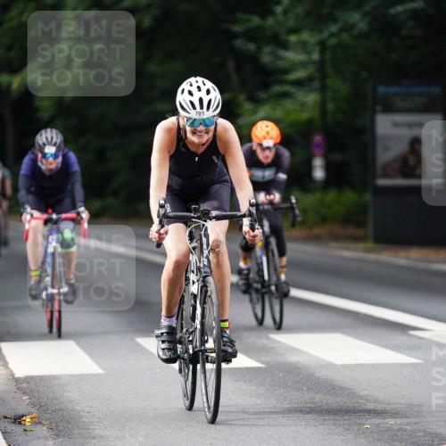 14.09.2025 - Stadtparktriathlon Michael Burmester http://msf.ph/oto/8909972 14.09.2025 10:24:39 Radfahren 537, 551, 558, 663, 681, 683, 701 meine-sportfotos.de