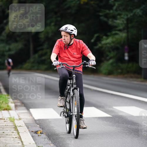 14.09.2025 - Stadtparktriathlon Michael Burmester http://msf.ph/oto/8910014 14.09.2025 10:25:44 Radfahren 567, 600, 601, 662 meine-sportfotos.de