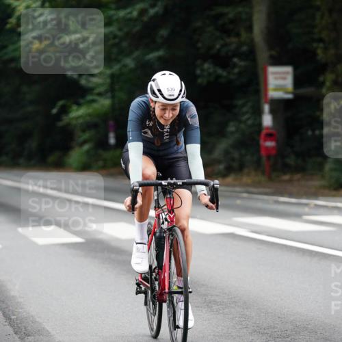 14.09.2025 - Stadtparktriathlon Michael Burmester http://msf.ph/oto/8910109 14.09.2025 10:28:12 Radfahren 534, 539, 622, 661, 677, 710 meine-sportfotos.de