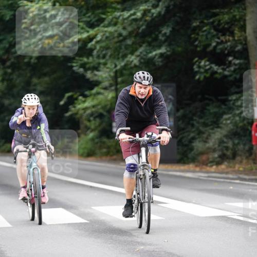 14.09.2025 - Stadtparktriathlon Michael Burmester http://msf.ph/oto/8910128 14.09.2025 10:28:51 Radfahren 611, 619, 632, 694, 720 meine-sportfotos.de