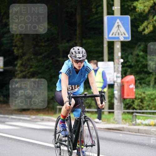 14.09.2025 - Stadtparktriathlon Michael Burmester http://msf.ph/oto/8910238 14.09.2025 10:32:05 Radfahren 517, 528, 654, 716, 763 meine-sportfotos.de