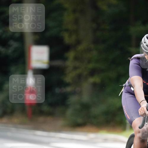 14.09.2025 - Stadtparktriathlon Michael Burmester http://msf.ph/oto/8910295 14.09.2025 10:34:23 Radfahren 519, 692 meine-sportfotos.de