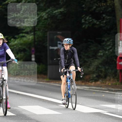 14.09.2025 - Stadtparktriathlon Michael Burmester http://msf.ph/oto/8910304 14.09.2025 10:34:51 Radfahren 568, 659, 664, 749, 793 meine-sportfotos.de