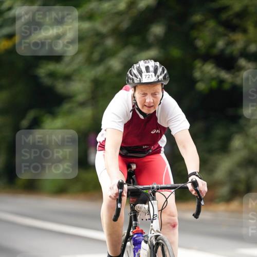 14.09.2025 - Stadtparktriathlon Michael Burmester http://msf.ph/oto/8910415 14.09.2025 10:37:55 Radfahren 721, 723, 782, 804 meine-sportfotos.de