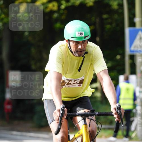 14.09.2025 - Stadtparktriathlon Michael Burmester http://msf.ph/oto/8910514 14.09.2025 10:41:13 Radfahren 746, 771, 778, 791 meine-sportfotos.de