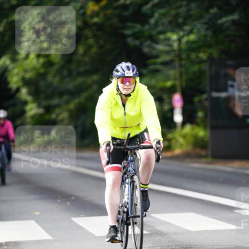 14.09.2025 - Stadtparktriathlon Michael Burmester http://msf.ph/oto/8910530 14.09.2025 10:44:59 Radfahren 627, 629, 671, 750, 804 meine-sportfotos.de