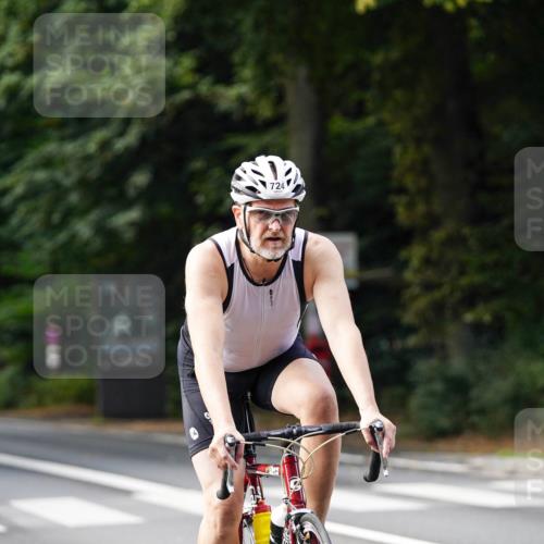 14.09.2025 - Stadtparktriathlon Michael Burmester http://msf.ph/oto/8910693 14.09.2025 10:51:51 Radfahren 651, 693, 724, 727, 743, 750, 752, 775, 804 meine-sportfotos.de