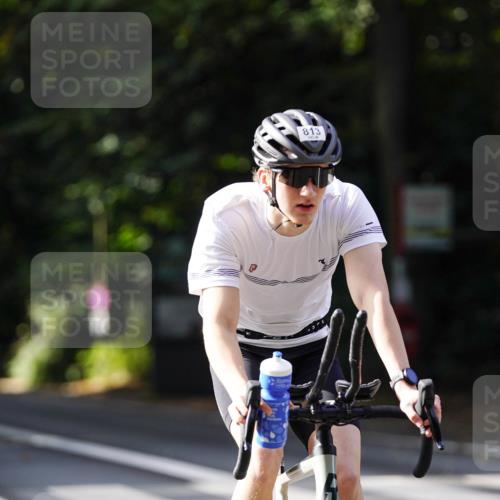 14.09.2025 - Stadtparktriathlon Michael Burmester http://msf.ph/oto/8910710 14.09.2025 10:52:09 Radfahren 661, 720, 759, 772, 785, 797, 799, 813 meine-sportfotos.de