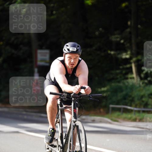 14.09.2025 - Stadtparktriathlon Michael Burmester http://msf.ph/oto/8910717 14.09.2025 10:52:13 Radfahren 661, 720, 759, 772, 785, 797, 799, 805, 806, 813 meine-sportfotos.de