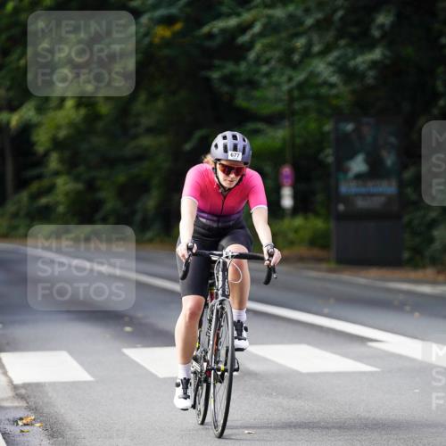 14.09.2025 - Stadtparktriathlon Michael Burmester http://msf.ph/oto/8910739 14.09.2025 10:52:33 Radfahren 633, 663, 677 meine-sportfotos.de