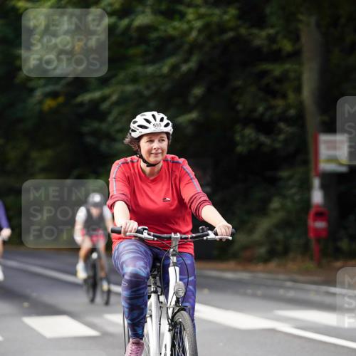 14.09.2025 - Stadtparktriathlon Michael Burmester http://msf.ph/oto/8910768 14.09.2025 10:53:25 Radfahren 628, 639, 648 meine-sportfotos.de