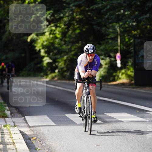 14.09.2025 - Stadtparktriathlon Michael Burmester http://msf.ph/oto/8910857 14.09.2025 10:55:21 Radfahren 632, 762, 842, 847, 875 meine-sportfotos.de