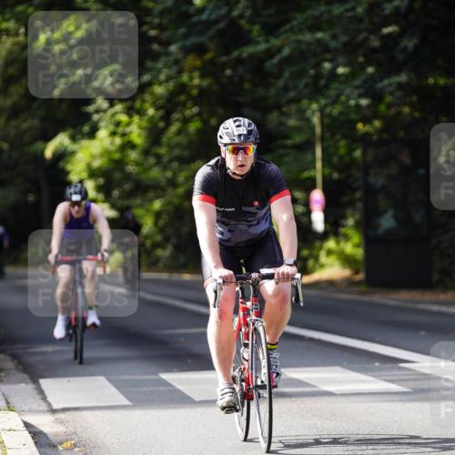 14.09.2025 - Stadtparktriathlon Michael Burmester http://msf.ph/oto/8910909 14.09.2025 10:56:33 Radfahren 645, 763, 774, 778, 802, 803, 849, 888 meine-sportfotos.de