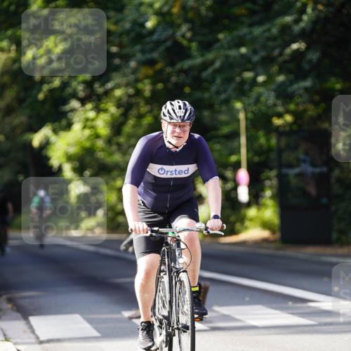 14.09.2025 - Stadtparktriathlon Michael Burmester http://msf.ph/oto/8910984 14.09.2025 10:58:01 Radfahren 637, 791, 816, 826, 836, 853 meine-sportfotos.de