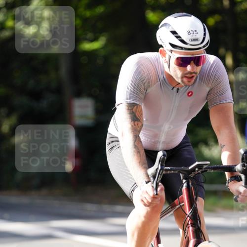 14.09.2025 - Stadtparktriathlon Michael Burmester http://msf.ph/oto/8910999 14.09.2025 10:58:25 Radfahren 820, 835, 846, 848, 852, 859, 861, 872, 898, 919 meine-sportfotos.de