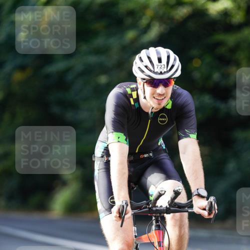 14.09.2025 - Stadtparktriathlon Michael Burmester http://msf.ph/oto/8911074 14.09.2025 11:00:17 Radfahren 723 meine-sportfotos.de
